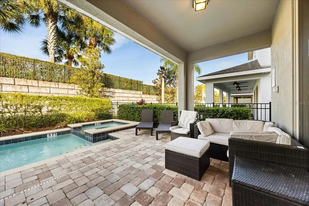 300 Pendant Court Kissimmee FL 34747