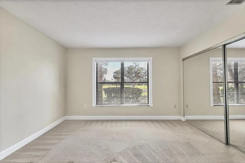 3629 Longmeadow Sarasota FL 34235