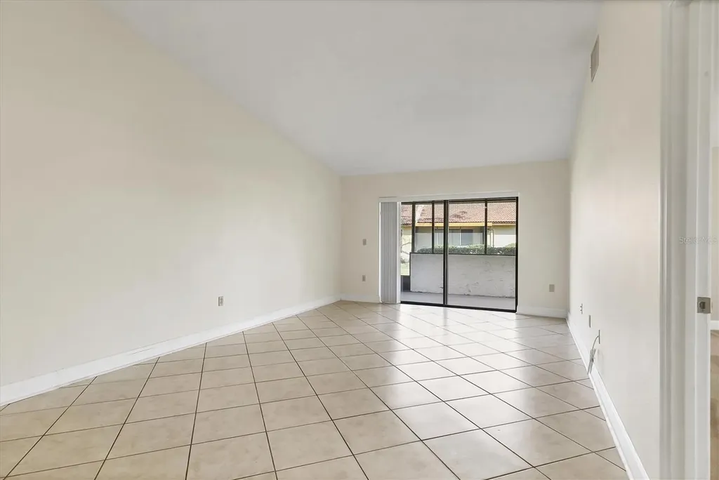 3629 Longmeadow Sarasota FL 34235