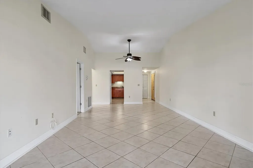3629 Longmeadow Sarasota FL 34235