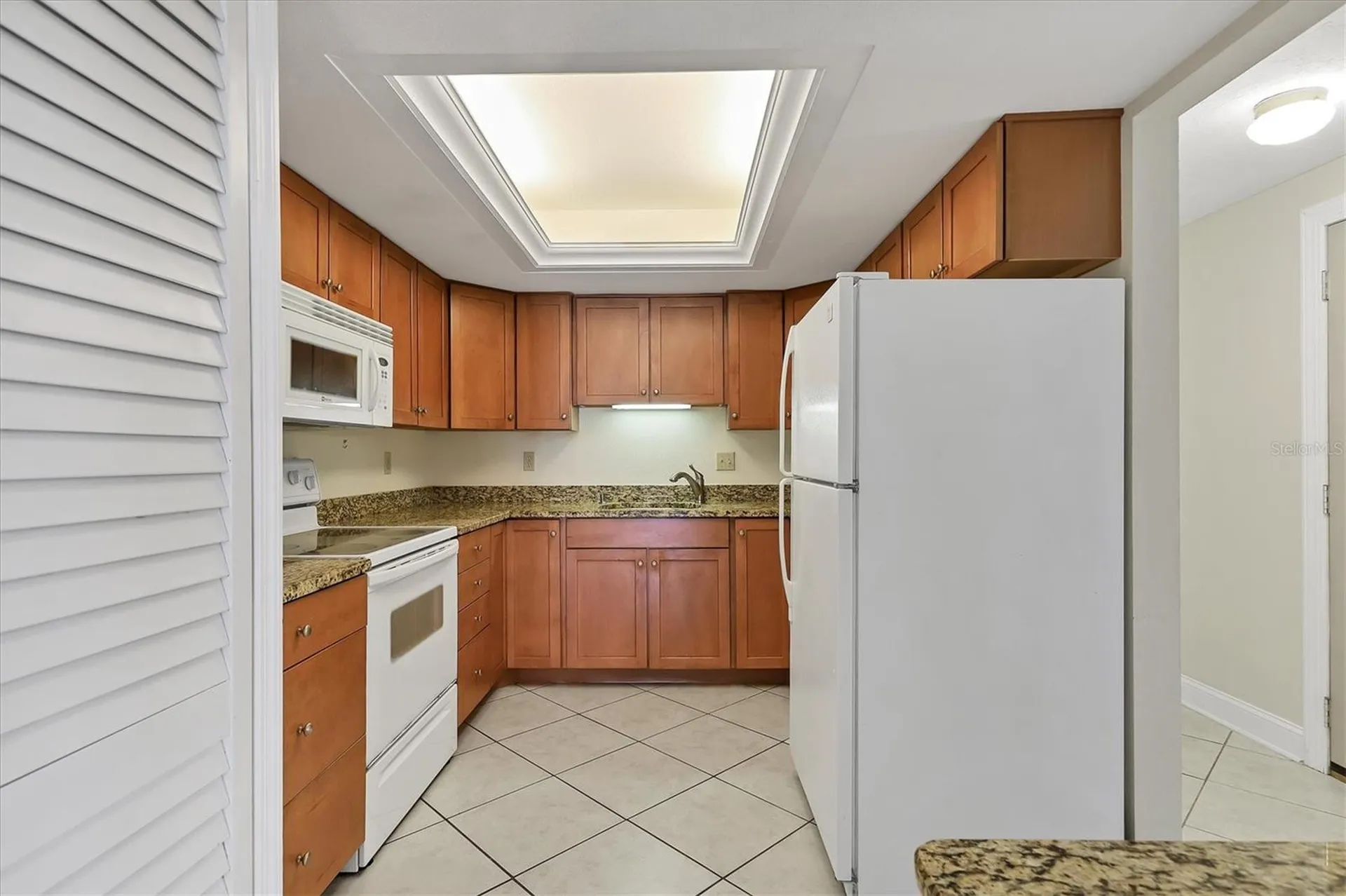 3629 Longmeadow Sarasota FL 34235