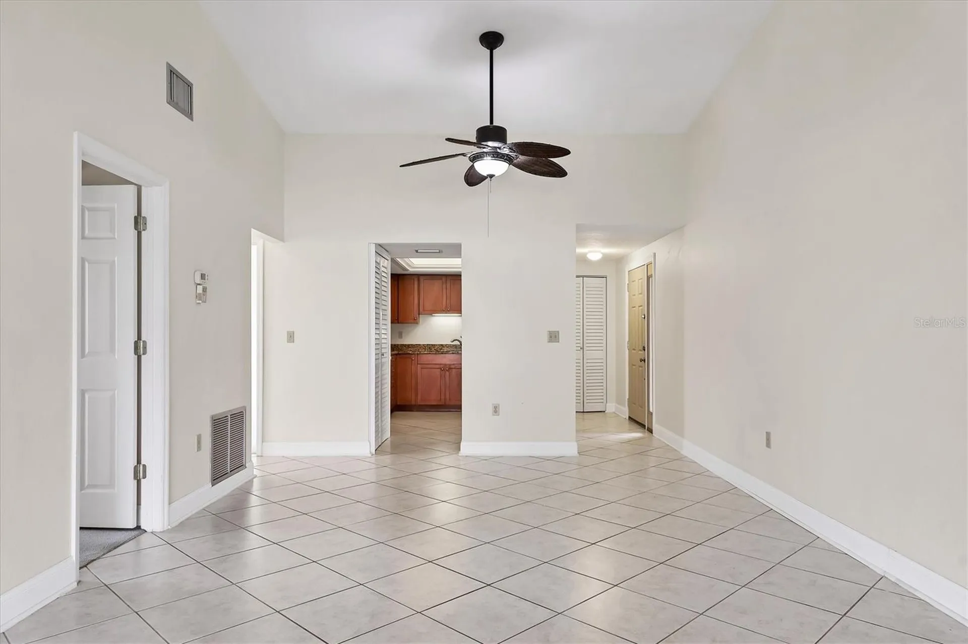 3629 Longmeadow Sarasota FL 34235