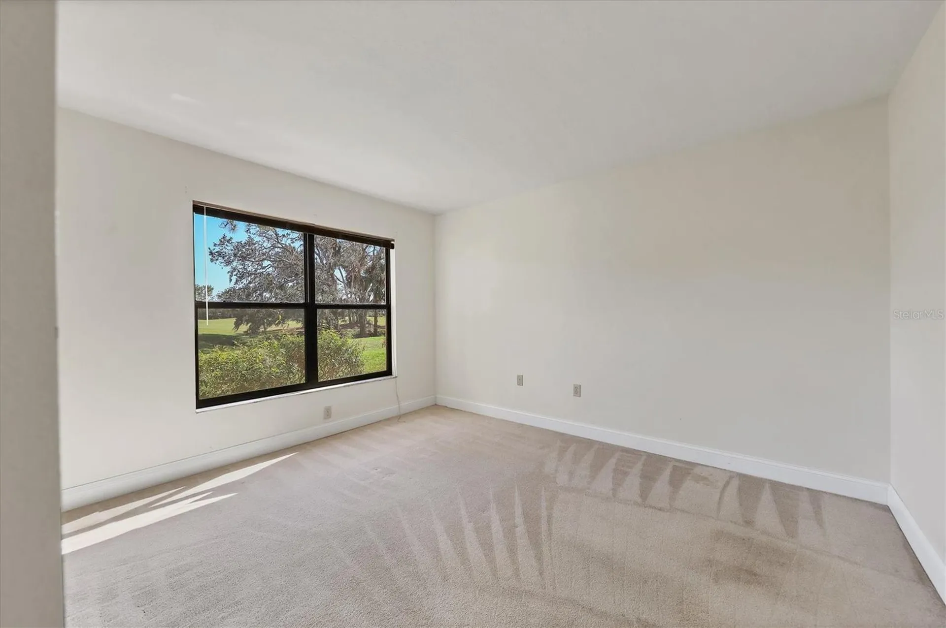 3629 Longmeadow Sarasota FL 34235