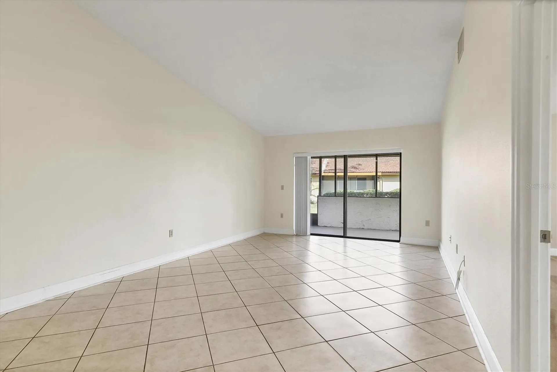3629 Longmeadow Sarasota FL 34235