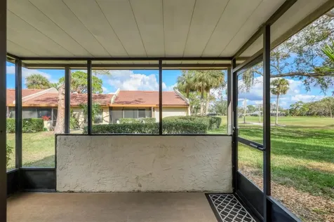 3629 Longmeadow Sarasota FL 34235