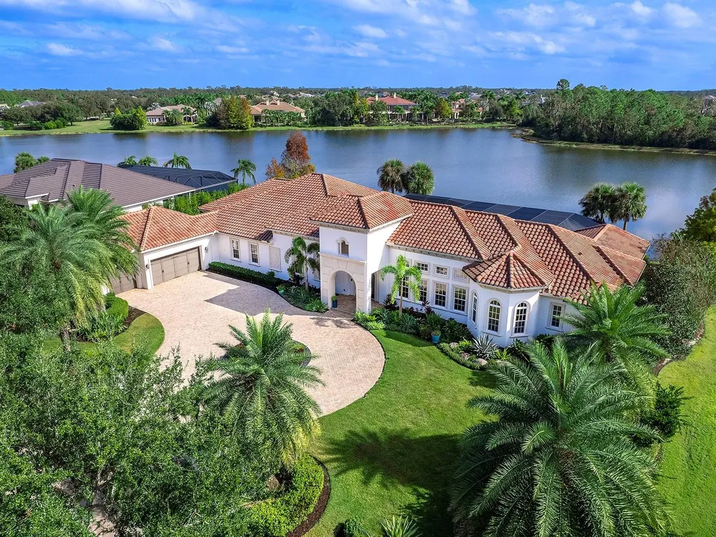 19436 Newlane Place Lakewood Ranch FL 34202