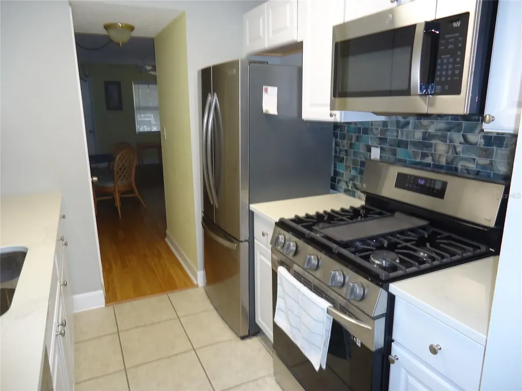 10034 64th Avenue N St Petersburg FL 33708