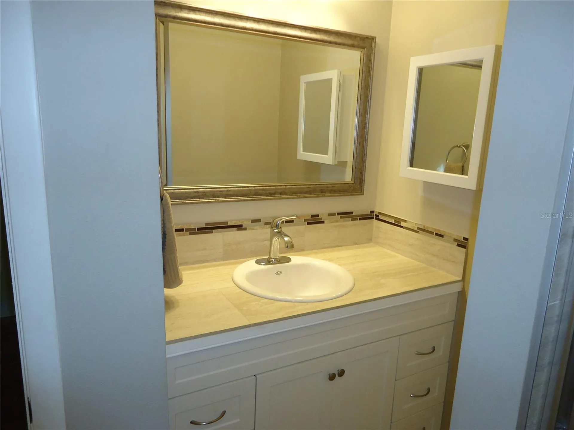 10034 64th Avenue N St Petersburg FL 33708