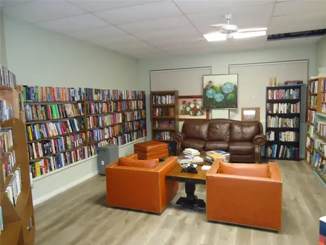 10034 64th Avenue N St Petersburg FL 33708
