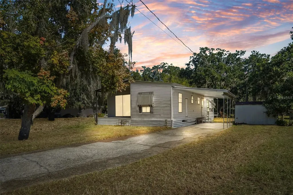 19 Mary Bell Landing Road Sebring FL 33876