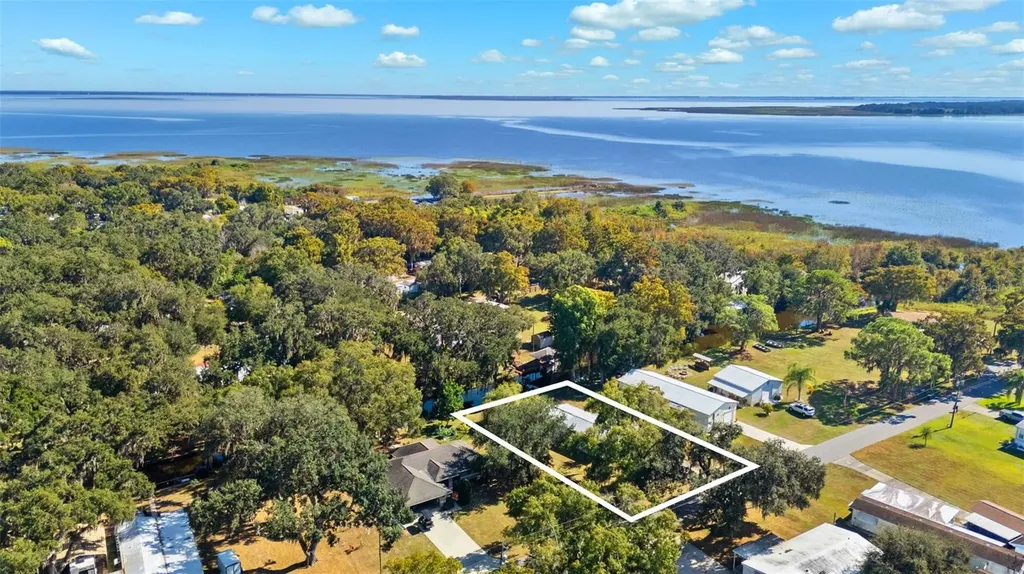 19 Mary Bell Landing Road Sebring FL 33876