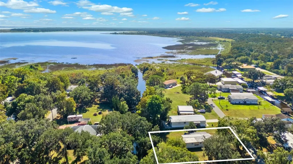 19 Mary Bell Landing Road Sebring FL 33876