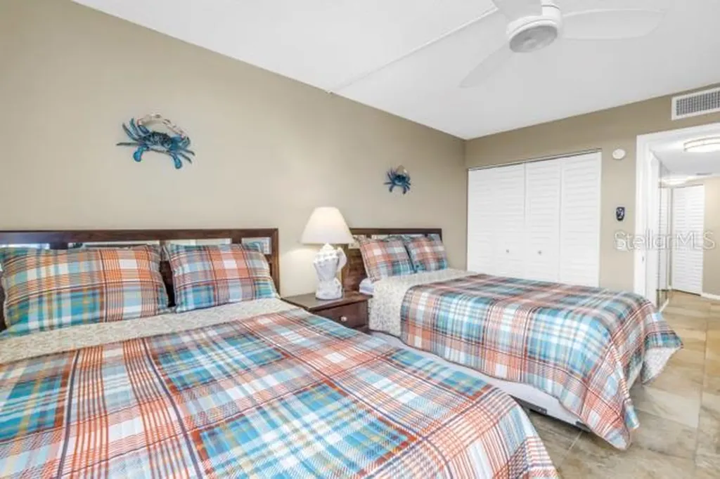 6279 Sun Boulevard St Petersburg FL 33715