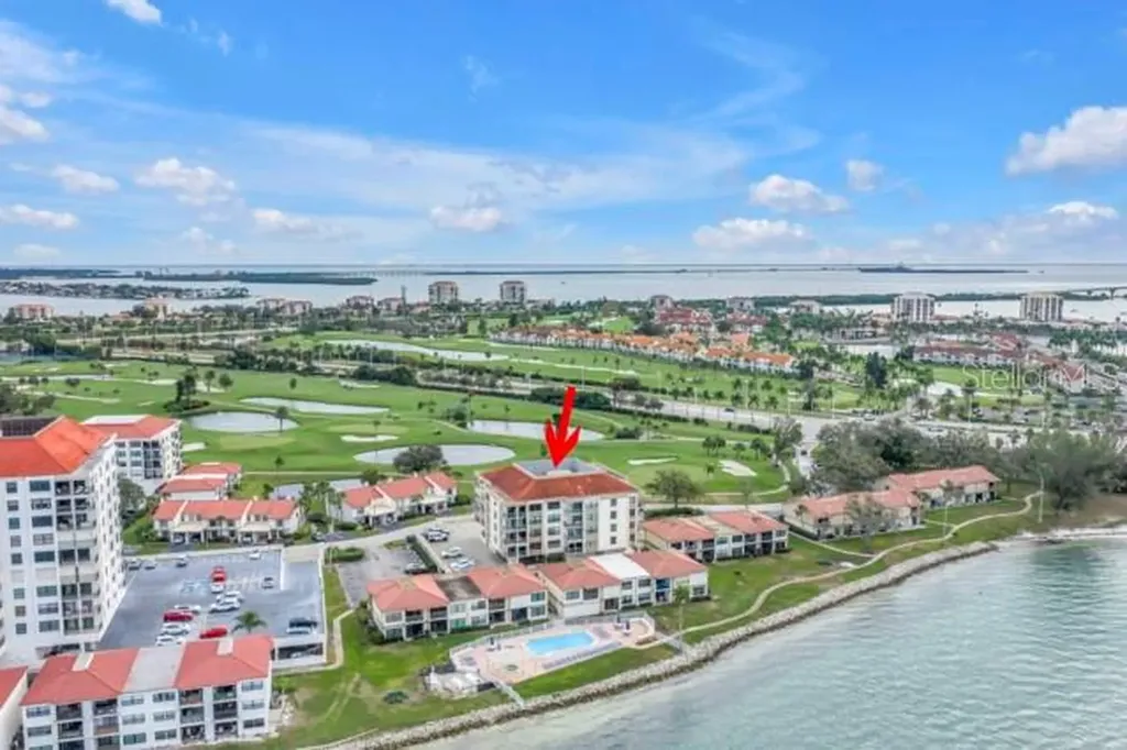 6279 Sun Boulevard St Petersburg FL 33715