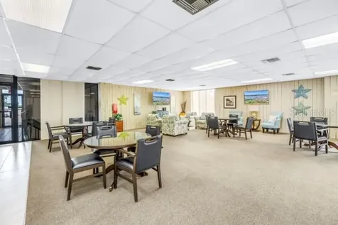 6279 Sun Boulevard St Petersburg FL 33715
