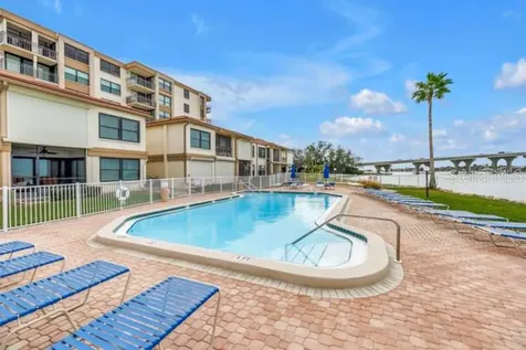 6279 Sun Boulevard St Petersburg FL 33715