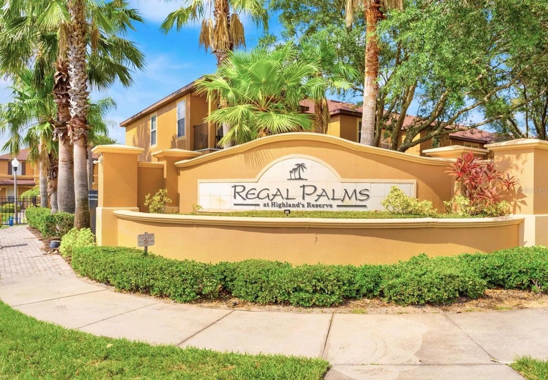 487 La Mirage Street Davenport FL 33897