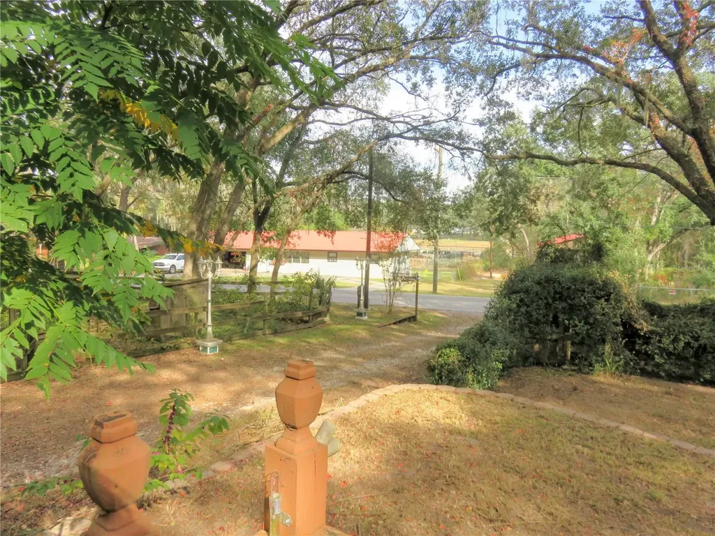 240 SE 165th Court Road Silver Springs FL 34488