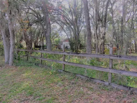 240 SE 165th Court Road Silver Springs FL 34488