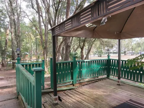 240 SE 165th Court Road Silver Springs FL 34488