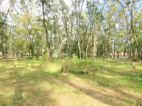 240 SE 165th Court Road Silver Springs FL 34488