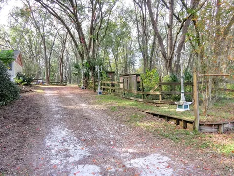 240 SE 165th Court Road Silver Springs FL 34488