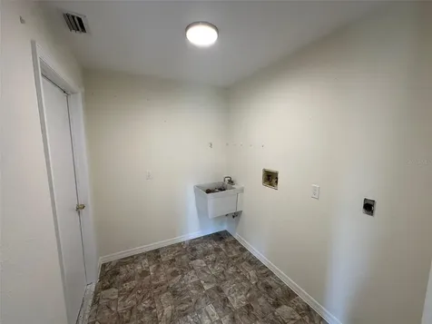 1190 Capricorn Boulevard Punta Gorda FL 33983