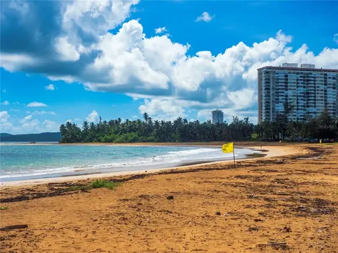 707 Ocean Drive Luquillo PR 00773