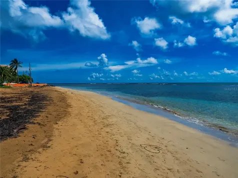 707 Ocean Drive Luquillo PR 00773
