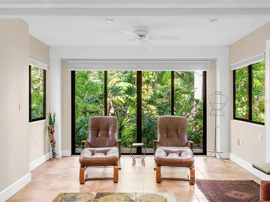 2613 Temple Street Sarasota FL 34239