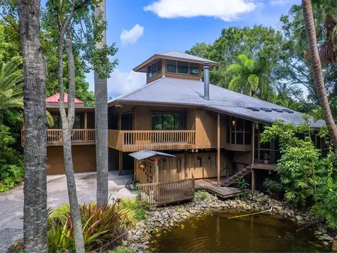 2613 Temple Street Sarasota FL 34239