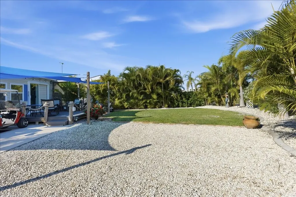1475 Flamingo Drive Englewood FL 34224