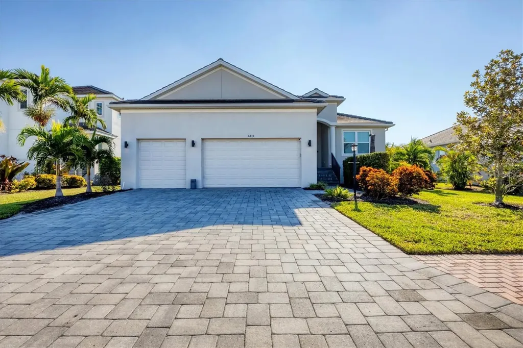6233 Champions Row Street Bradenton FL 34210