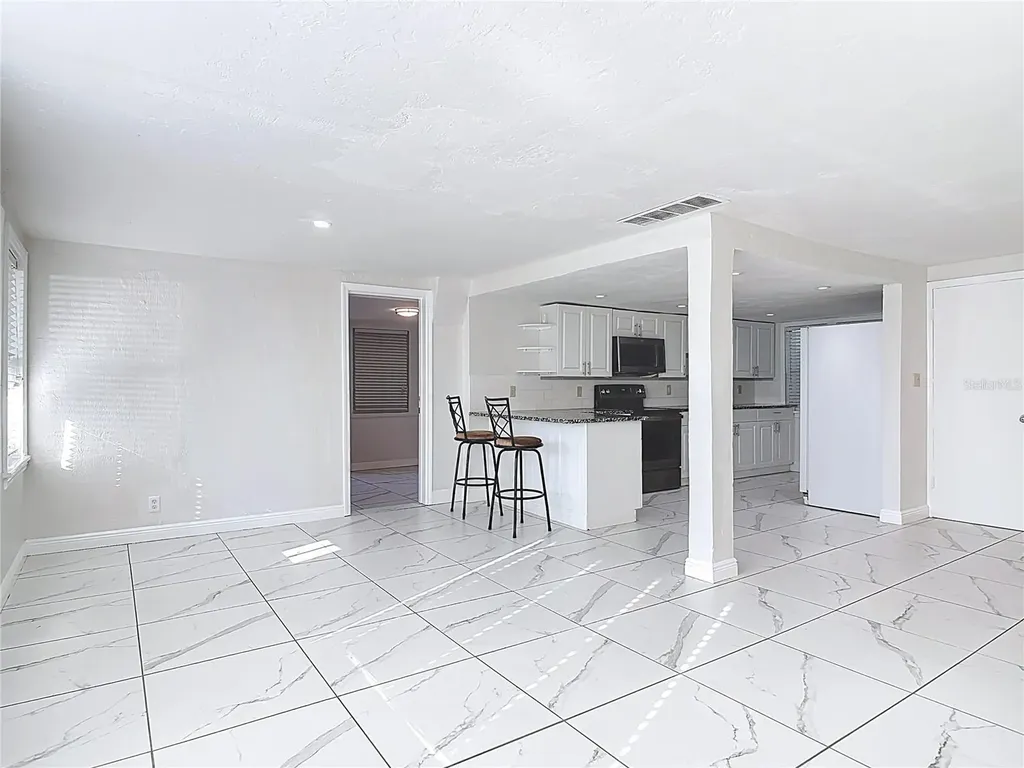 941 Hartford Avenue Daytona Beach FL 32117