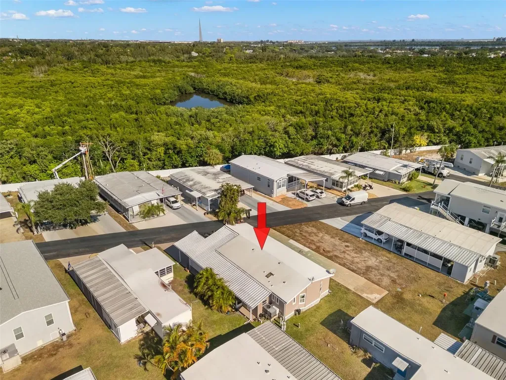 624 Mount Piney Avenue NE St Petersburg FL 33702