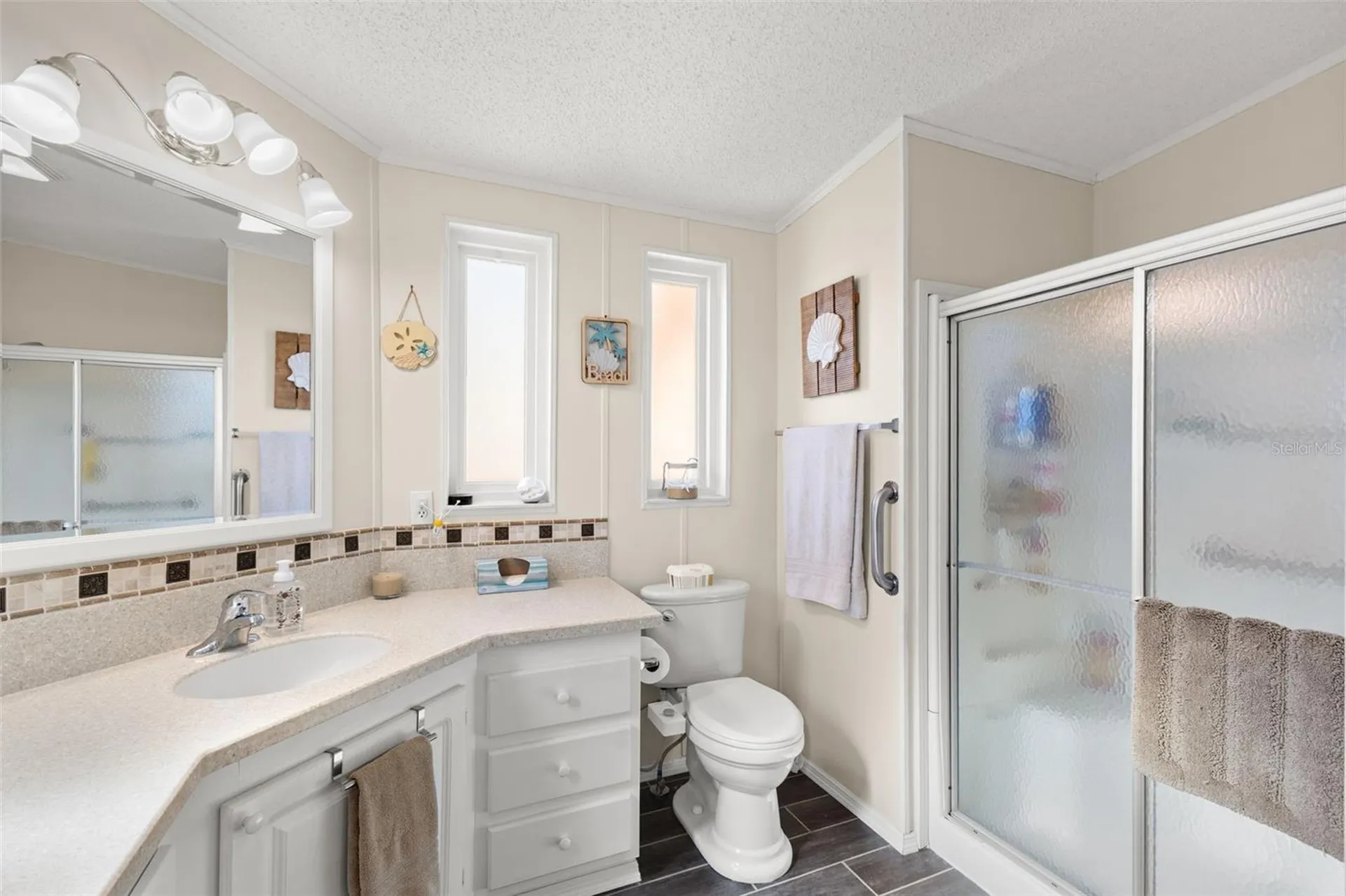 624 Mount Piney Avenue NE St Petersburg FL 33702