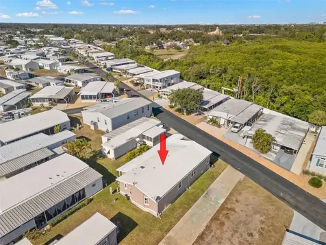 624 Mount Piney Avenue NE St Petersburg FL 33702