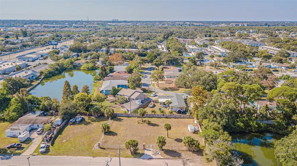 7598 90th Street Seminole FL 33777