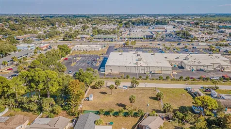 7598 90th Street Seminole FL 33777