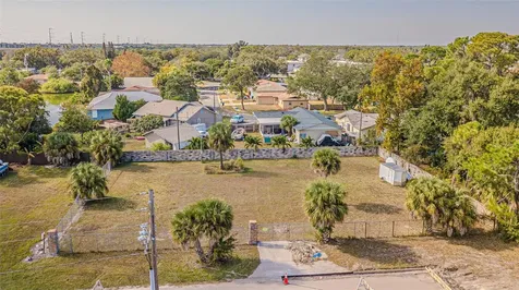 7598 90th Street Seminole FL 33777
