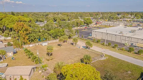 7598 90th Street Seminole FL 33777