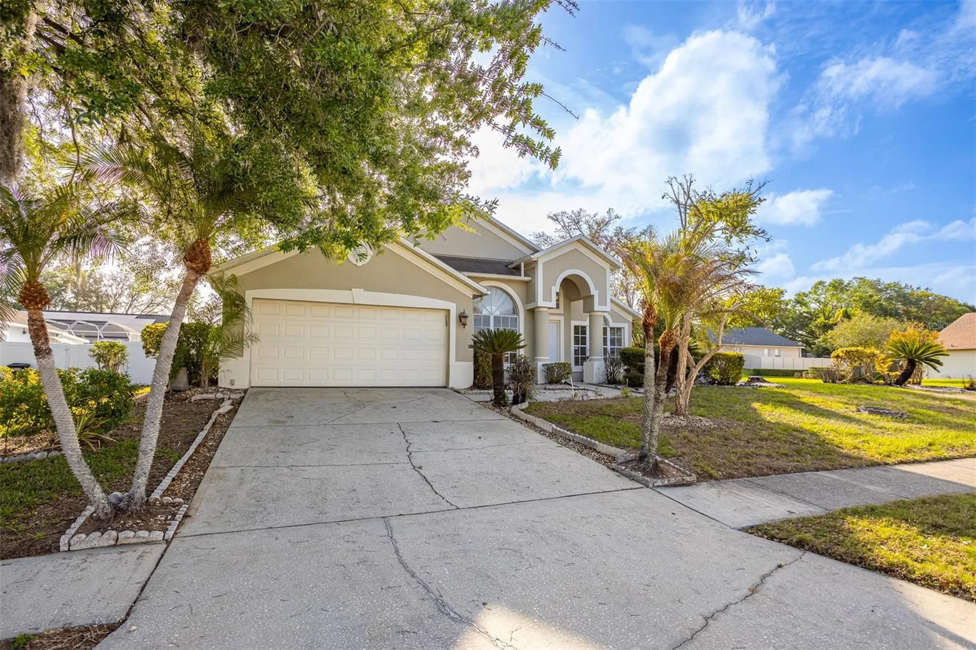 1734 Powder Ridge Drive Valrico FL 33594