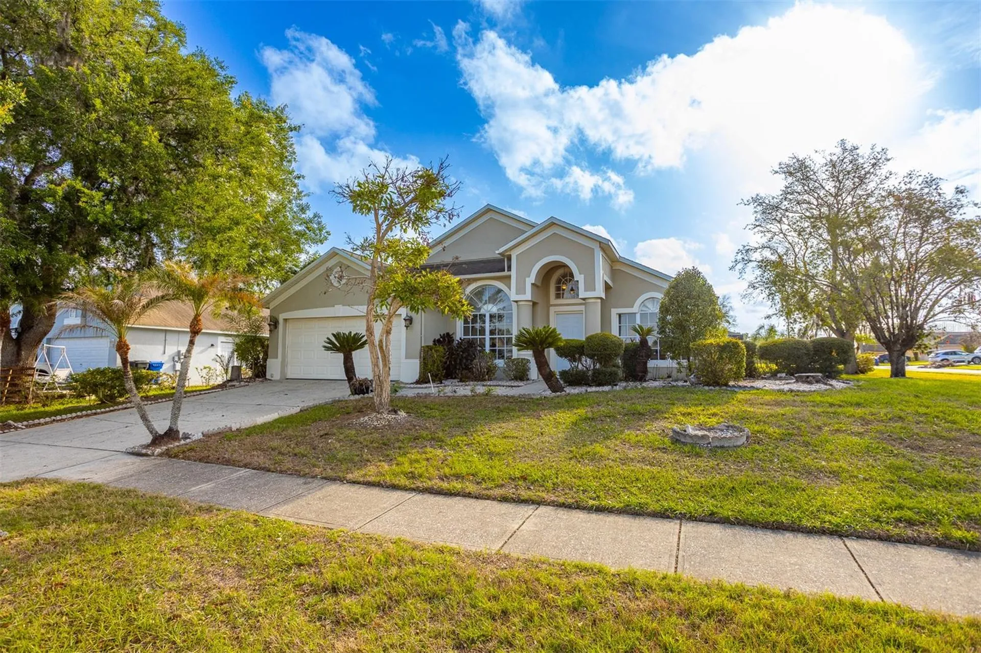 1734 Powder Ridge Drive Valrico FL 33594