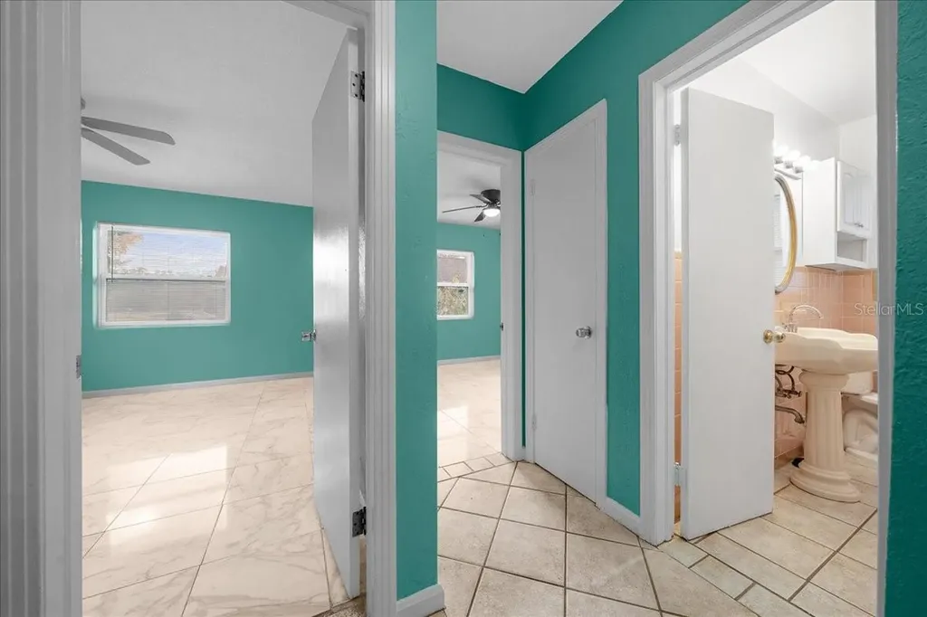 2810 SE Lake Weir Avenue Ocala FL 34471