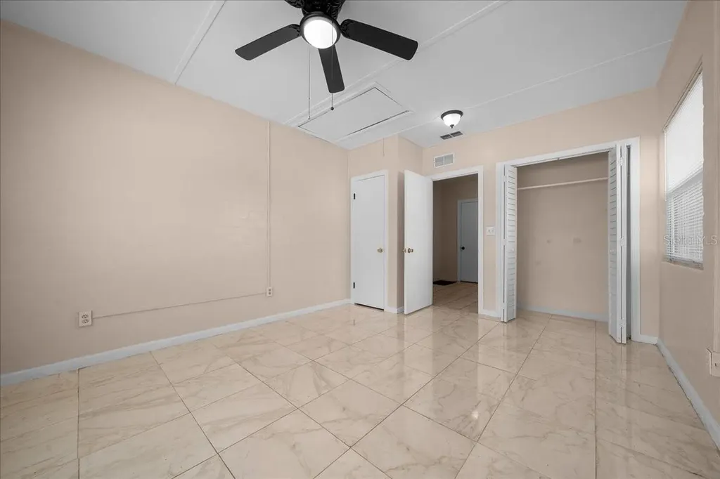 2810 SE Lake Weir Avenue Ocala FL 34471