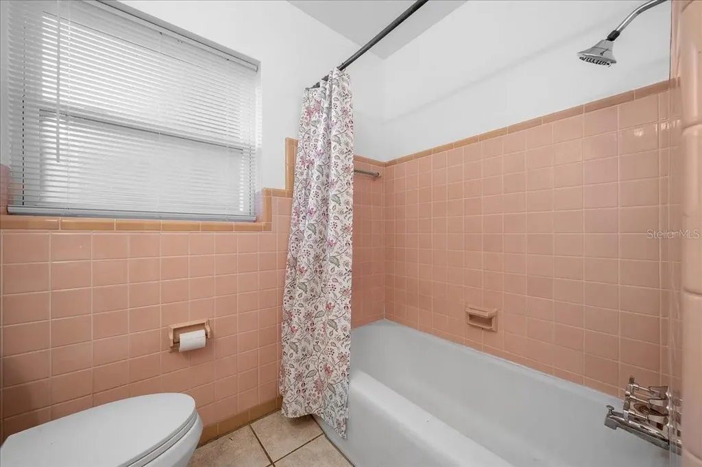 2810 SE Lake Weir Avenue Ocala FL 34471