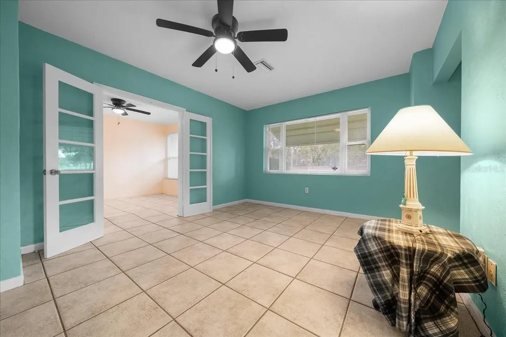 2810 SE Lake Weir Avenue Ocala FL 34471