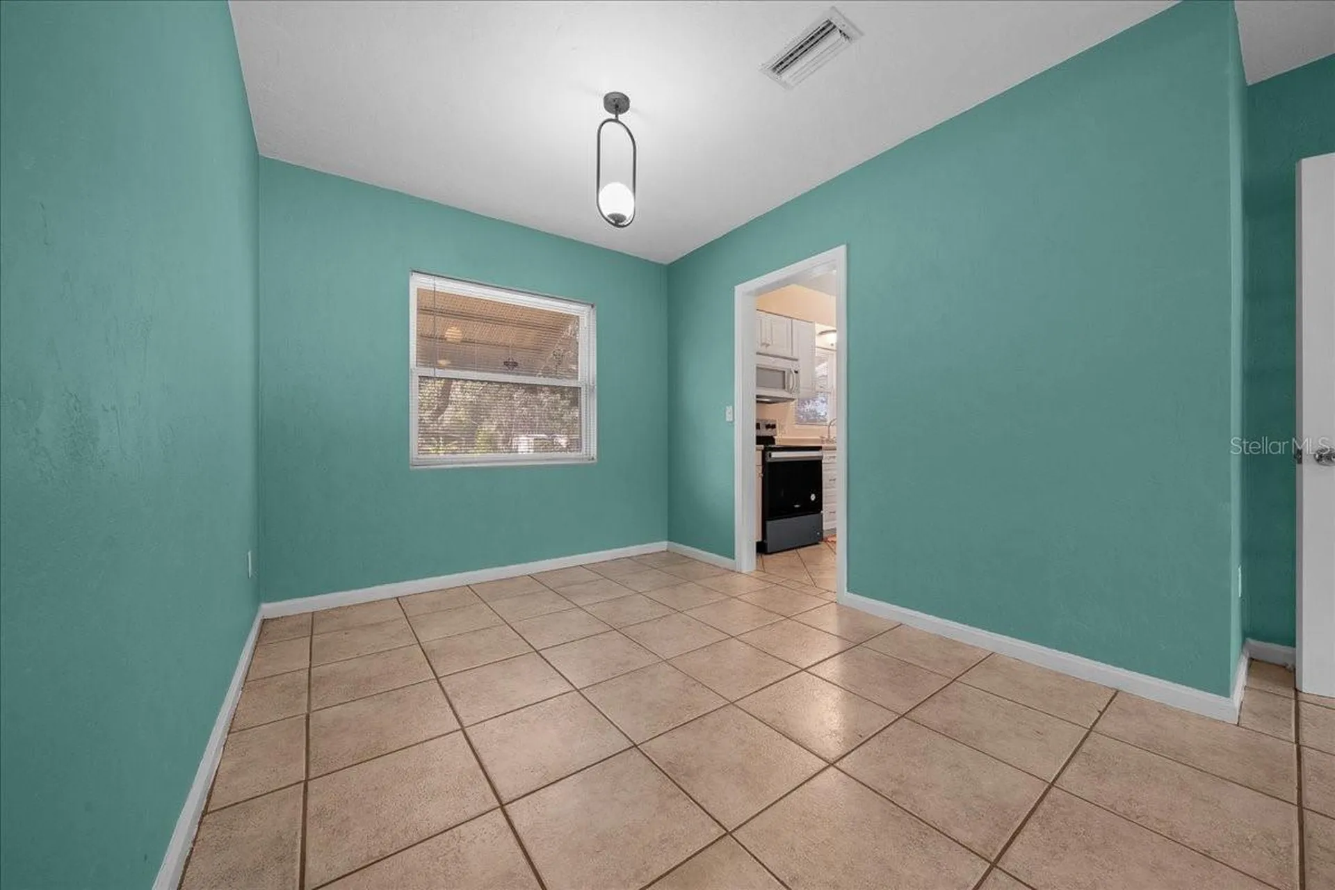 2810 SE Lake Weir Avenue Ocala FL 34471