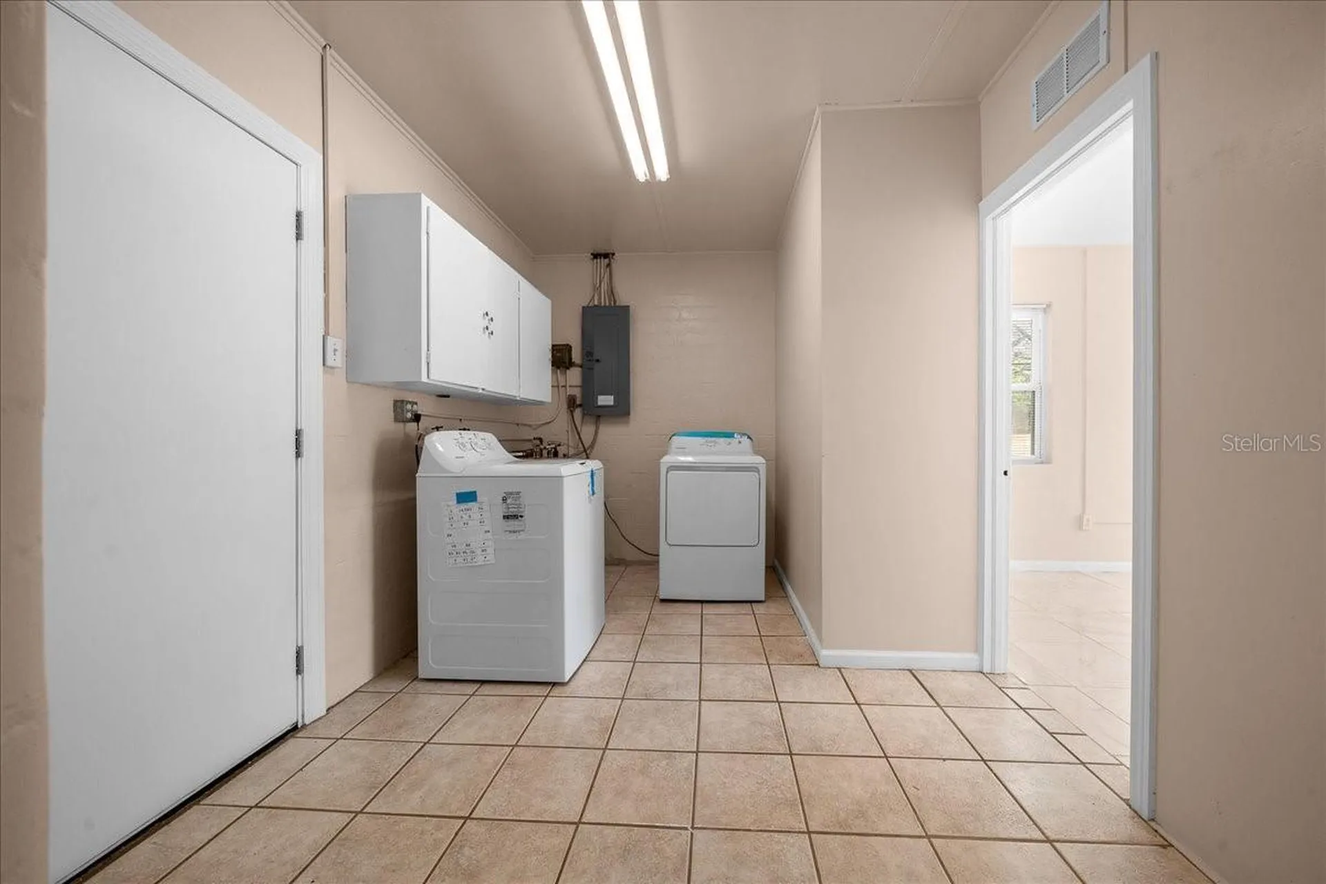 2810 SE Lake Weir Avenue Ocala FL 34471