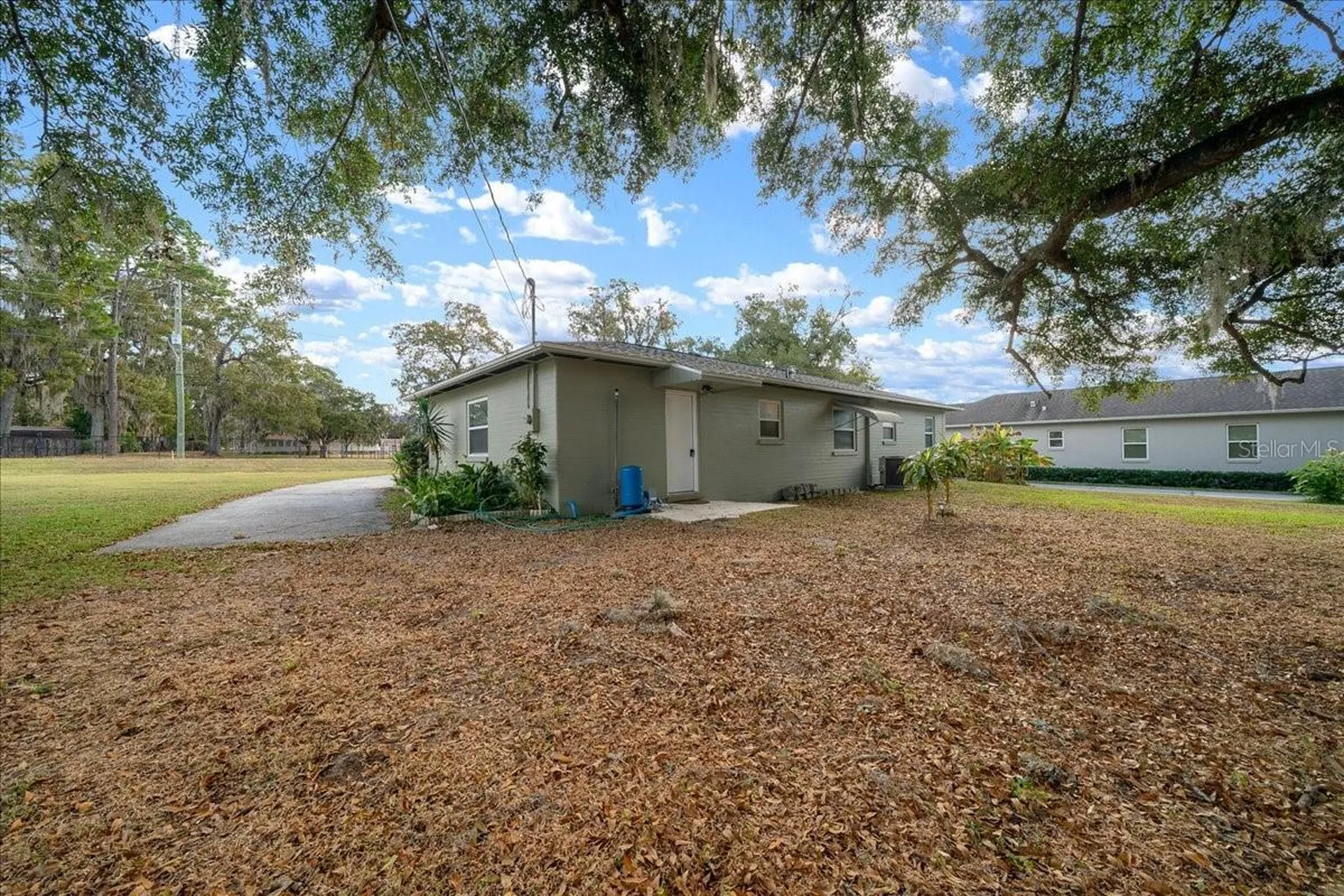 2810 SE Lake Weir Avenue Ocala FL 34471